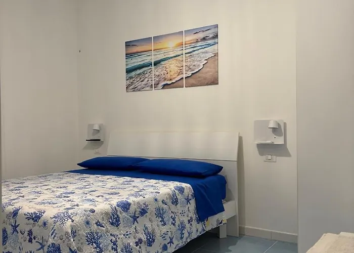 招待所 La Finestra Sul Mare 菲乌梅夫雷多布鲁齐奥