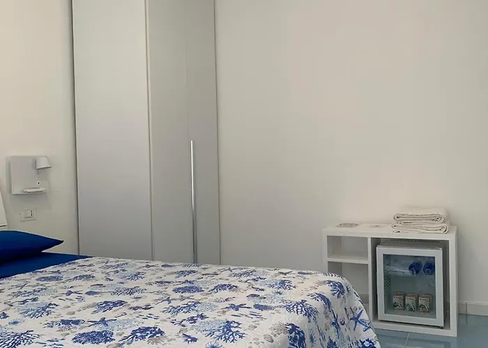 招待所 La Finestra Sul Mare 菲乌梅夫雷多布鲁齐奥