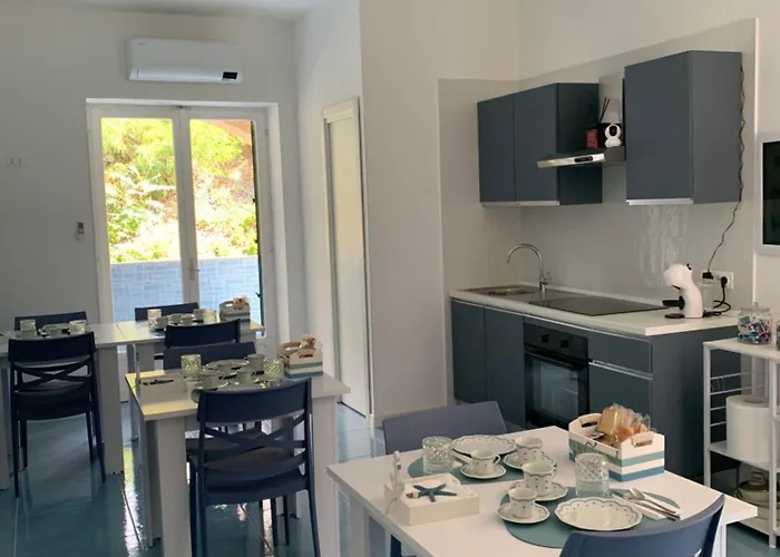 招待所 La Finestra Sul Mare 菲乌梅夫雷多布鲁齐奥