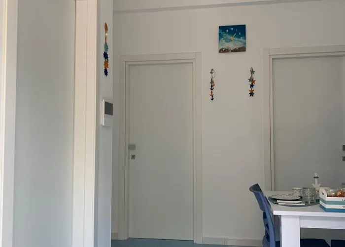 La Finestra Sul Mare 3* 菲乌梅夫雷多布鲁齐奥